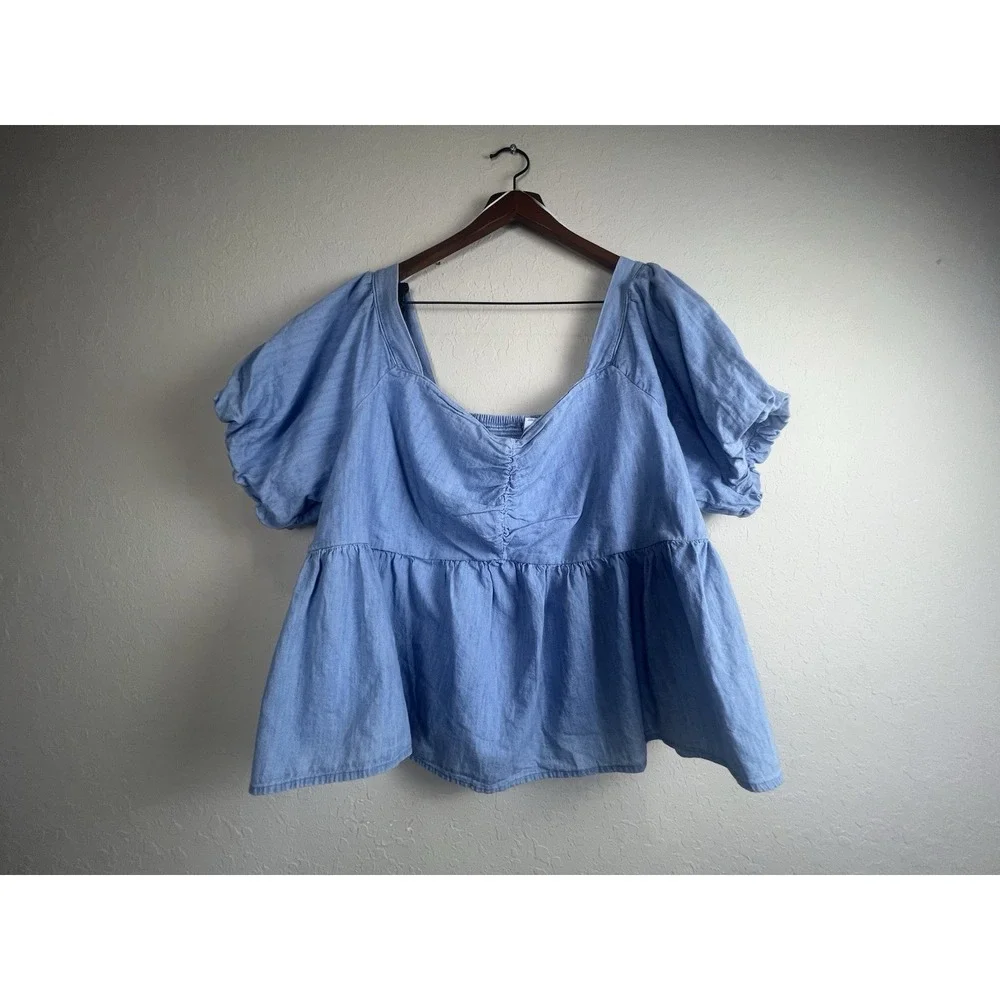 Old Navy Top 4X Chambray Boho Prairie Cottagecore Embroidered Vacation Western